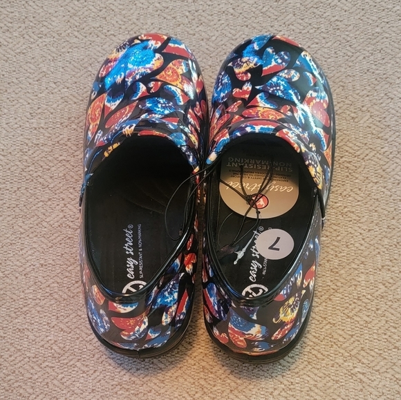 𝅺CLOGS - Picture 6 of 12